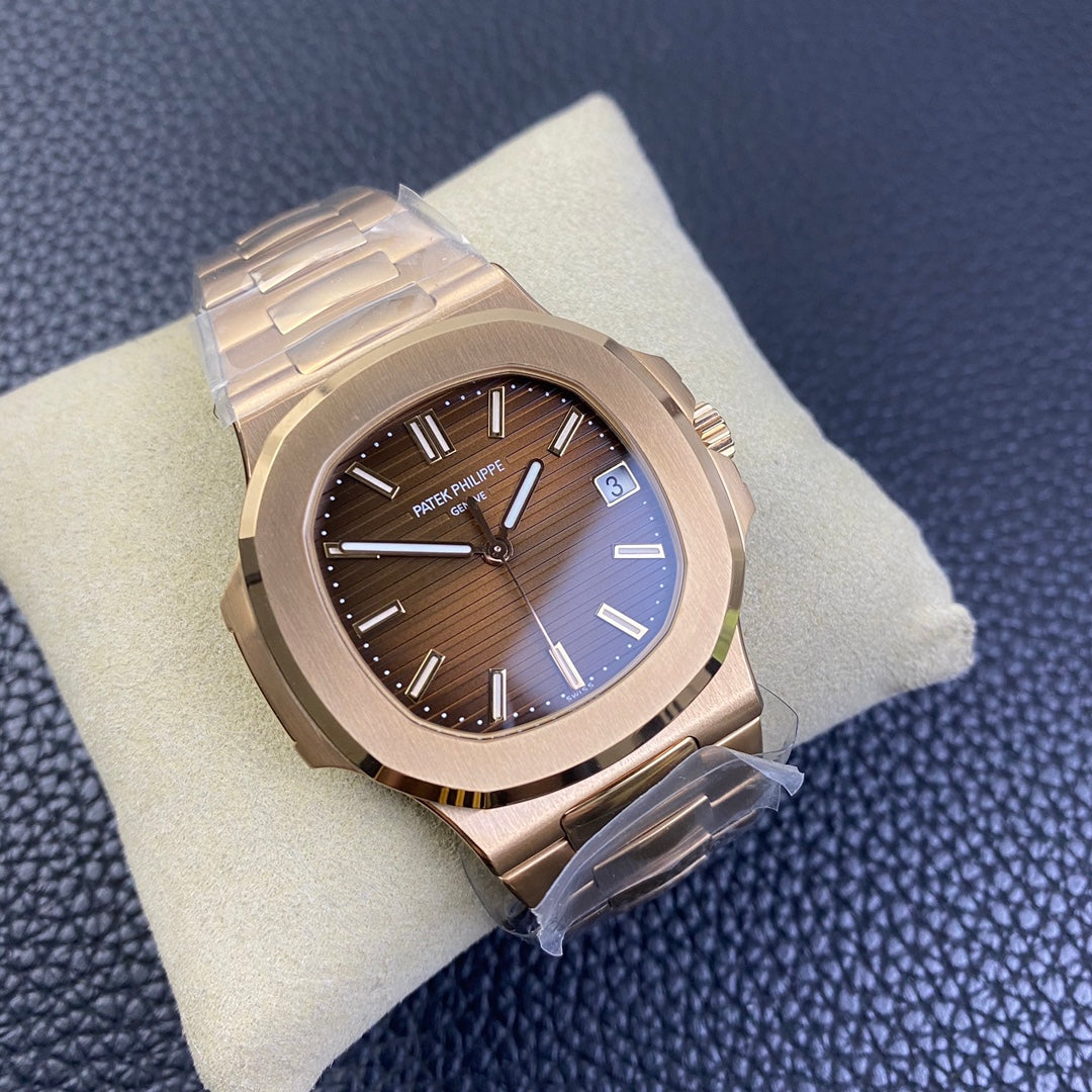 Patek Philippe Geneve Swiss Watch (40mm Nautilus / PPF Factory 5711) (Movement 330SC)