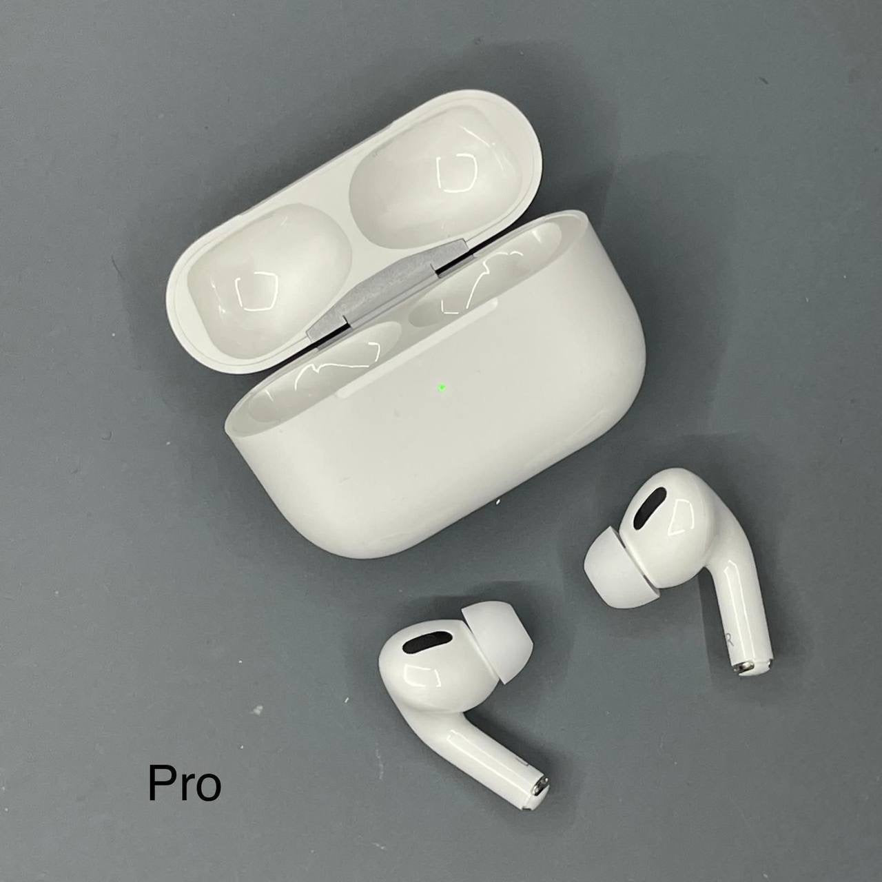 Air Pods (FREE 1-3 DAYS FIRST CLASS ROYAL MAIL)