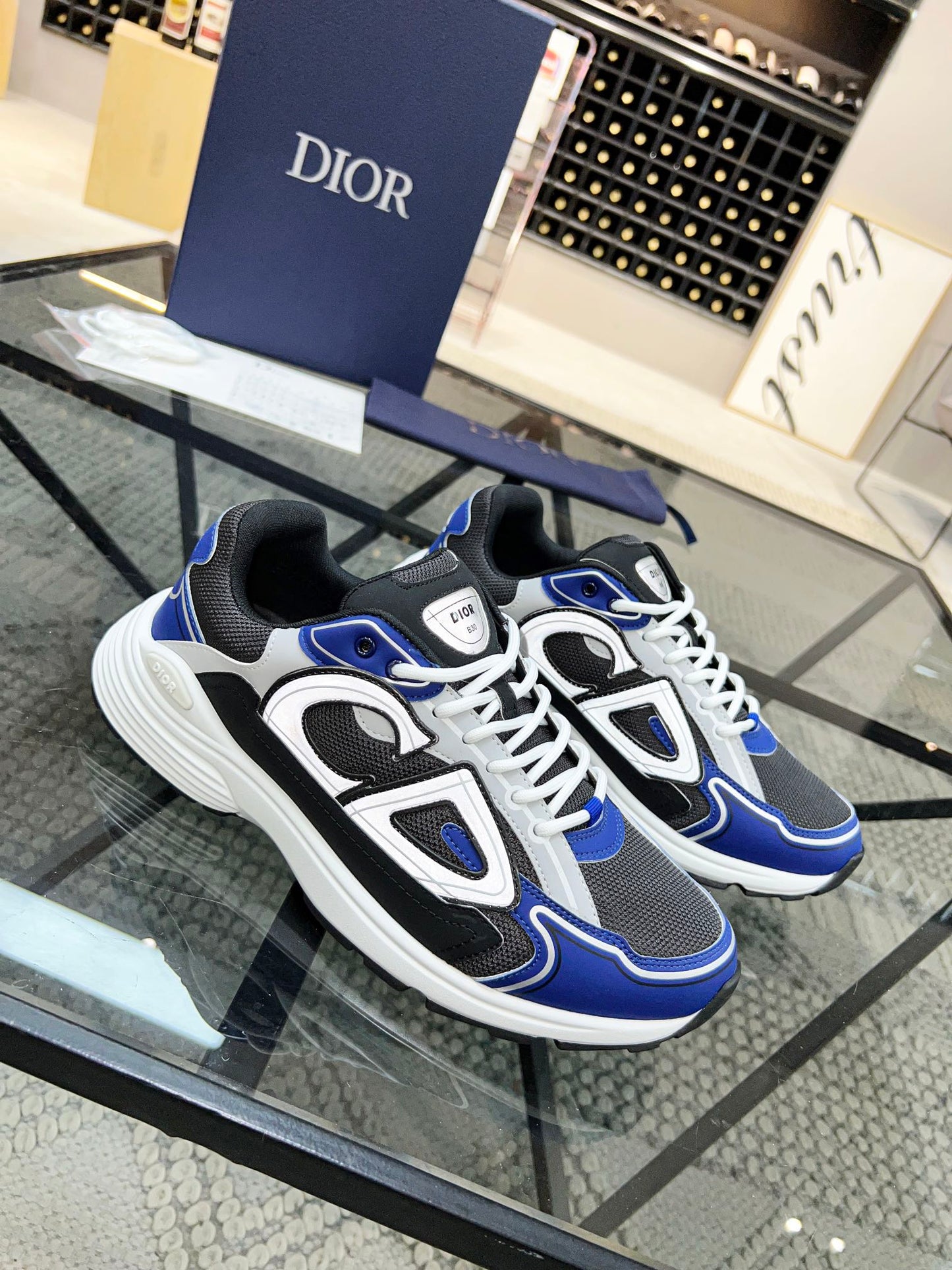 Dior B30